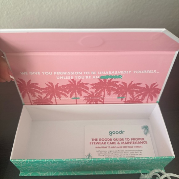 Goodr Sunglasses Brand New - Picture 5 of 5